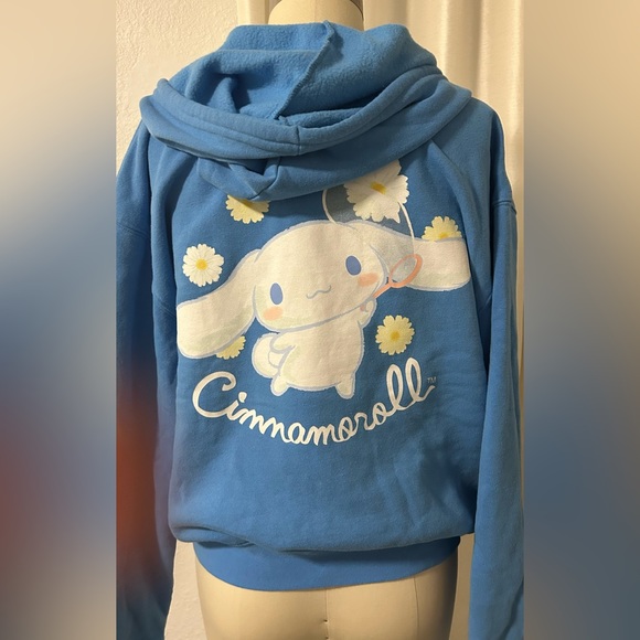 Cinnamoroll Blue Sweater - Picture 2 of 3